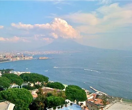 Dipintodiblu' Oda ve Kahvaltı Napoli